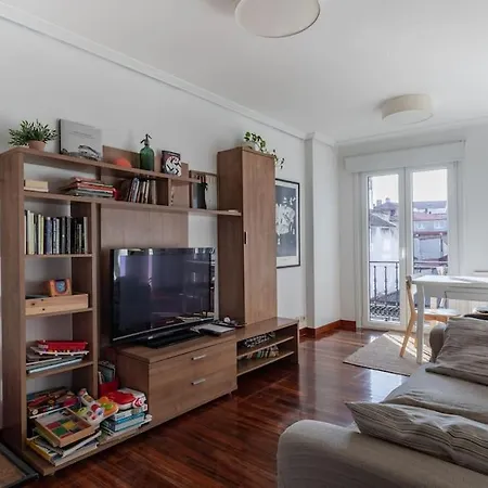 Bonito Piso Con Vistas, Centrico, Acogedor * Vigo