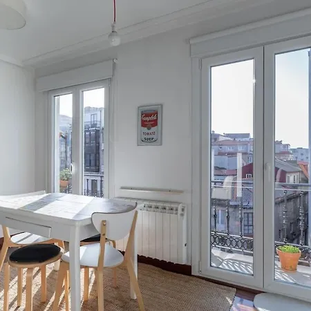 Bonito Piso Con Vistas, Centrico, Acogedor Apartment Vigo