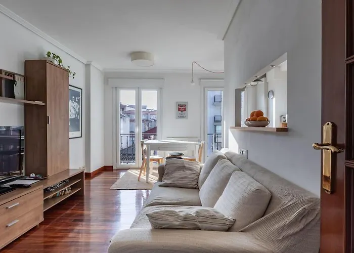 Bonito Piso Con Vistas, Centrico, Acogedor * Vigo